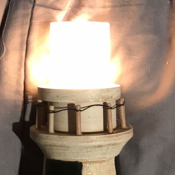 Lighthouse Nightlight  - Picture 8 of 8